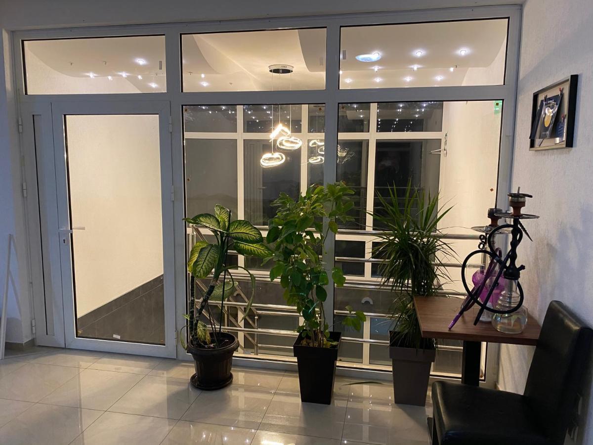 Emro-S Aparthotel Νόβι Πάζαρ Εξωτερικό φωτογραφία